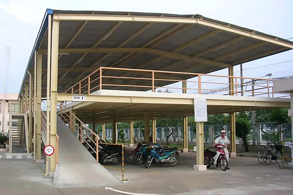 nha-de-xe-bang-thep-tien-che-2